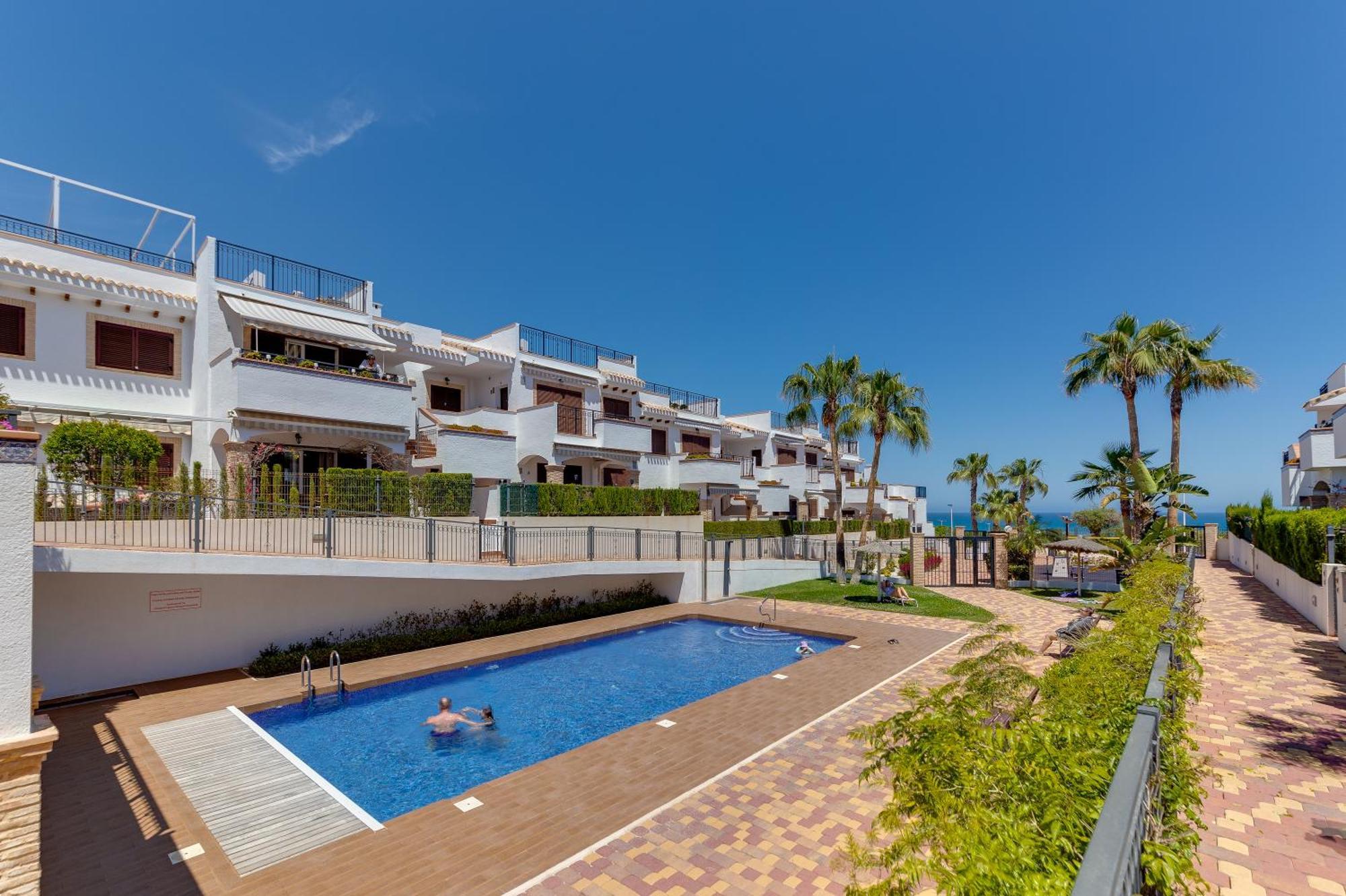 Azul Beach Torrevieja Extérieur photo